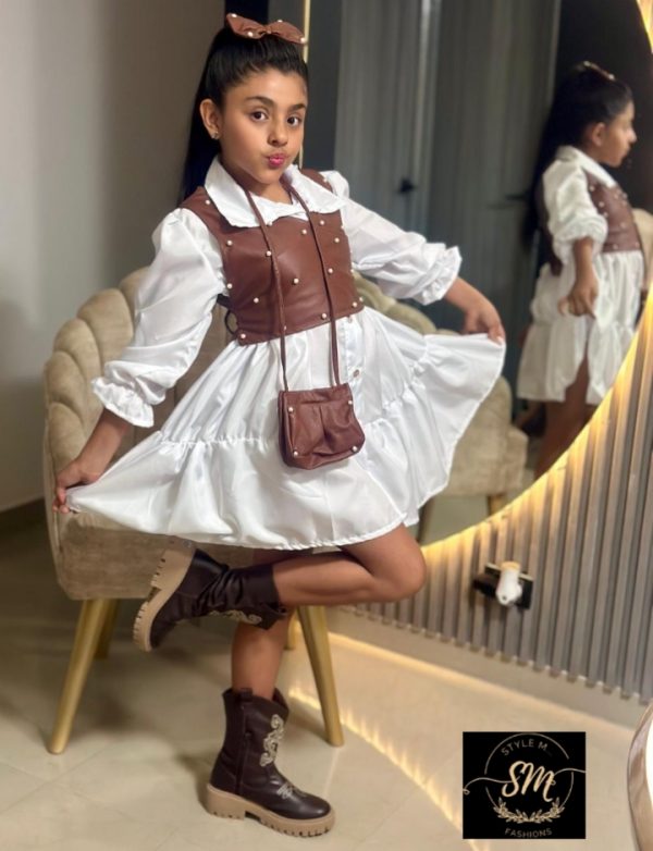 CONJUNTO BLUSÒN PARA NIÑA