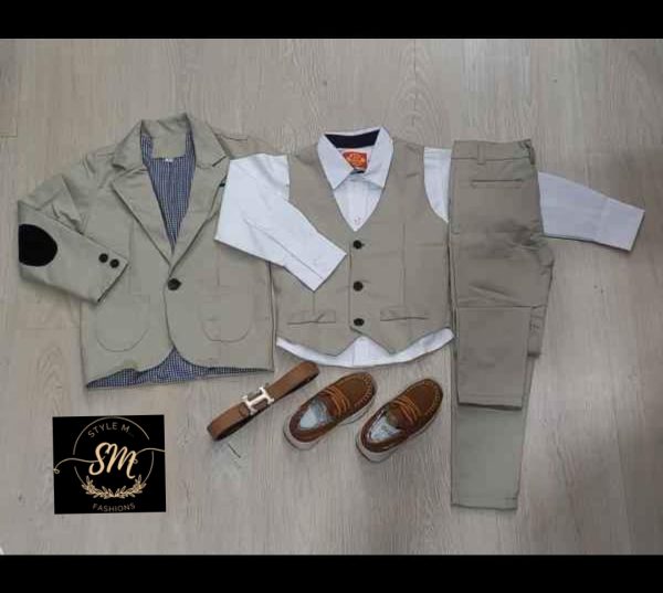 TRAJE ELEGANTE PARA NIÑO - Imagen 6