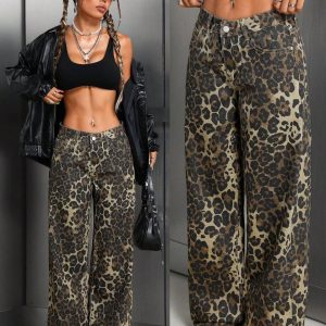 PANTALON DRIL CON DISEÑO EN TENDENCIA