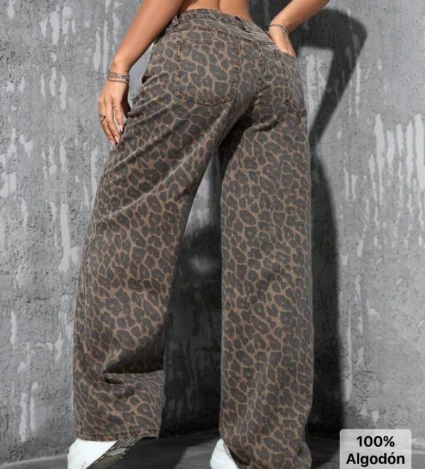 PANTALON DRIL CON DISEÑO EN TENDENCIA - Imagen 6